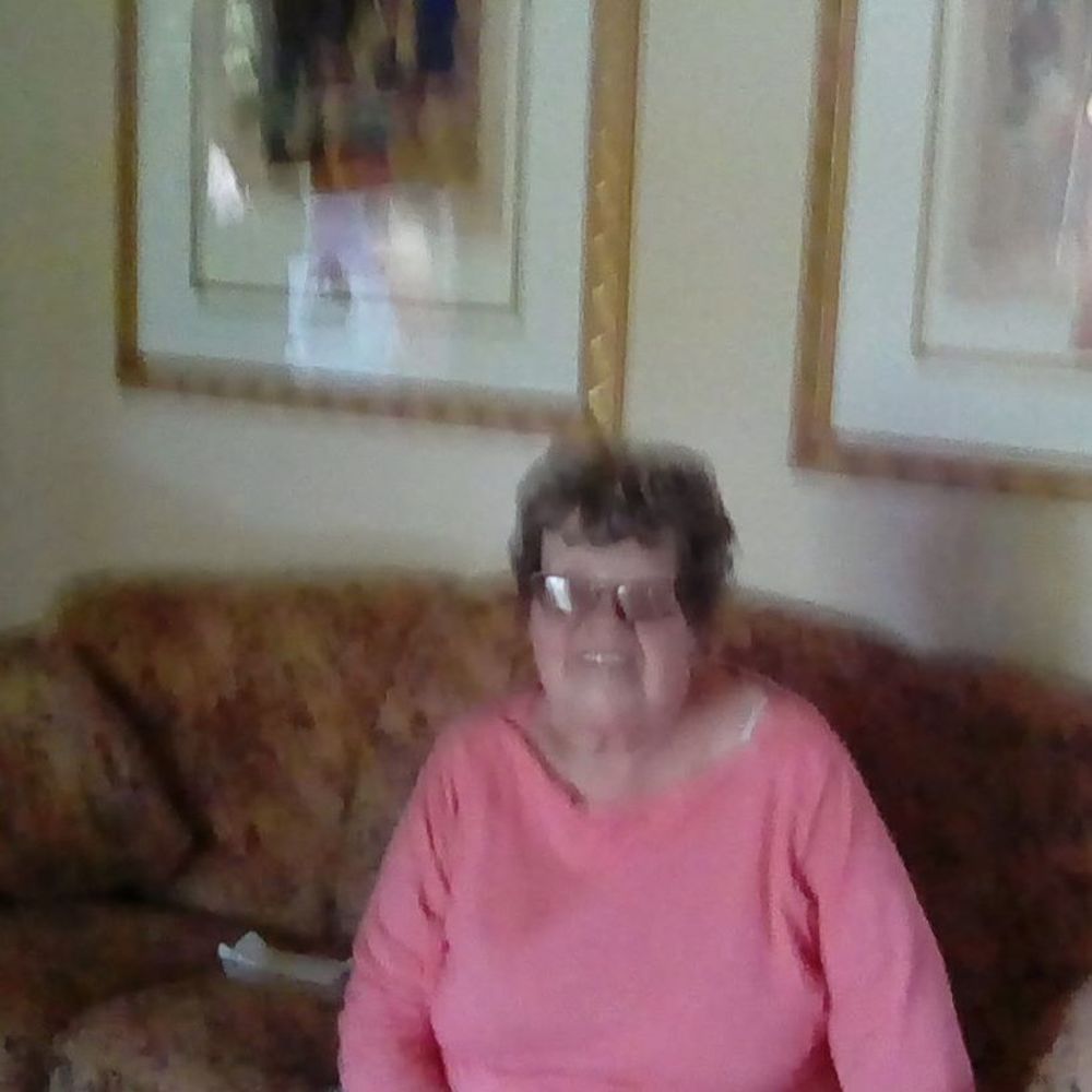 Meet your Posher, Georgine